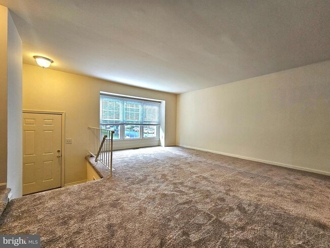 Building Photo - 4802 Treasure Ct
