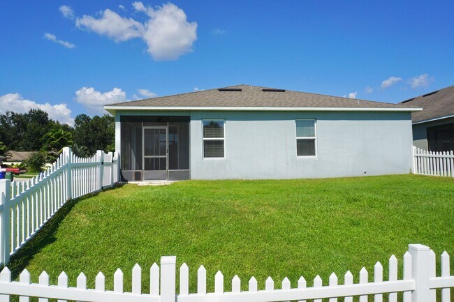 Building Photo - Corner Lot - Central Pointe (SW Winter Haven)