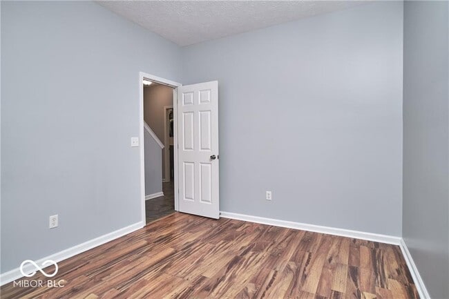 Building Photo - 11080 McDowell Dr