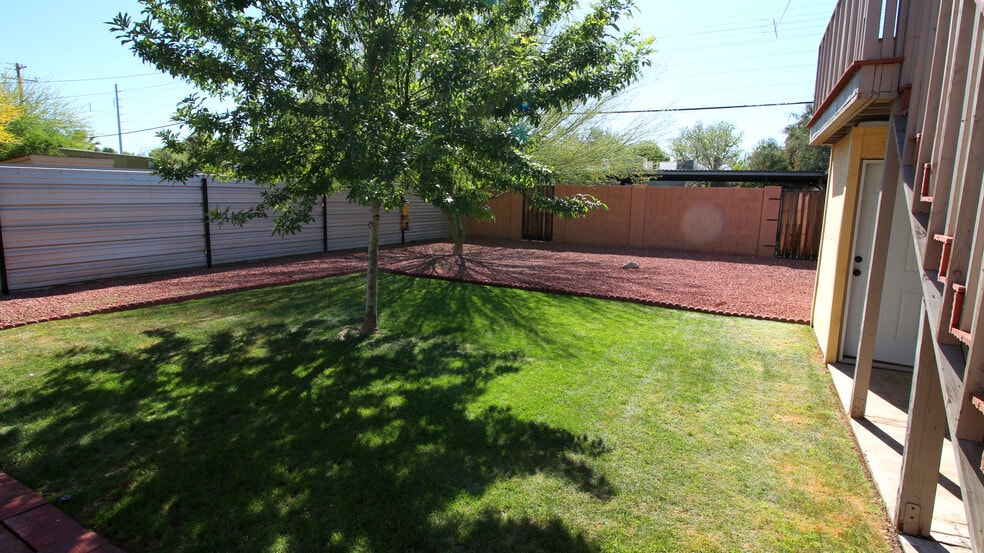 Building Photo - 2214 N 8th St