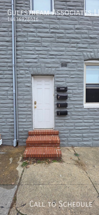 Building Photo - 1700 S Charles St