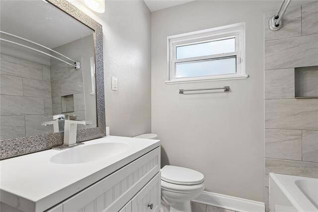 Building Photo - 1517 Ridgecrest Dr