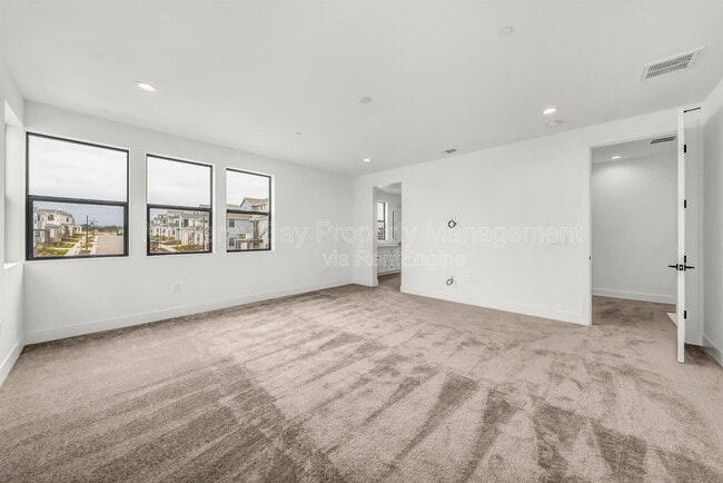 Building Photo - 111 Sea Shell Ave