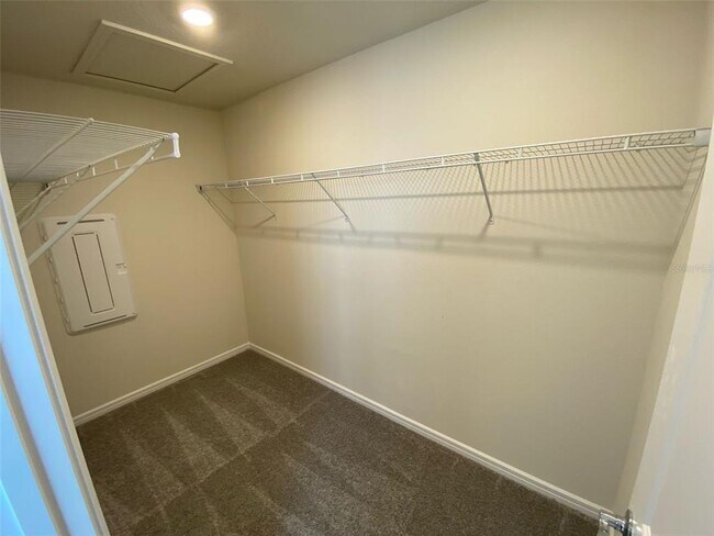 Building Photo - 2518 Winsome Wy
