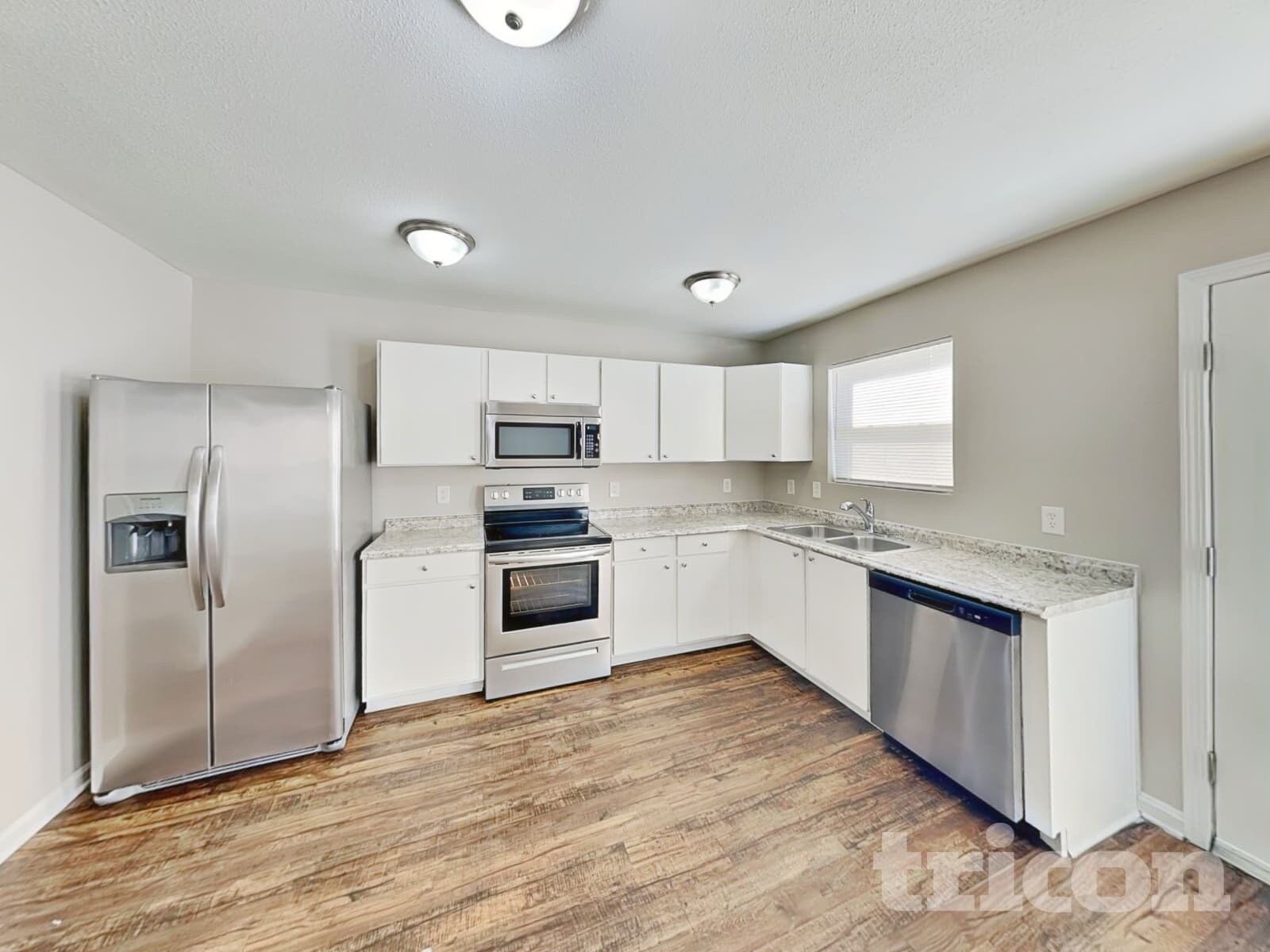 Building Photo - 908 Littleton Dr