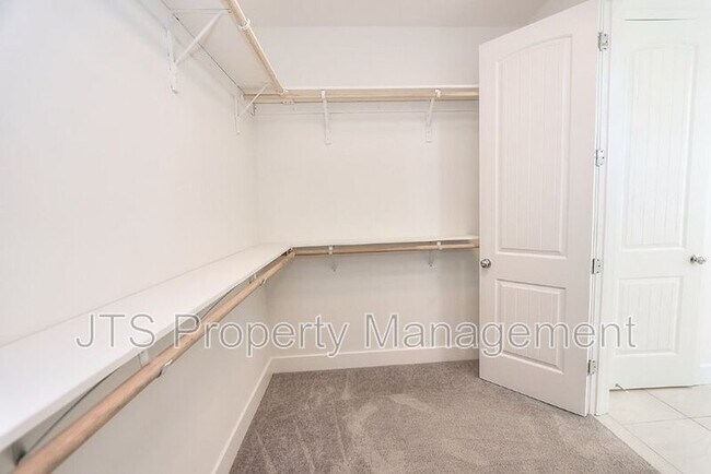 Building Photo - 4988 Amina Fair Way