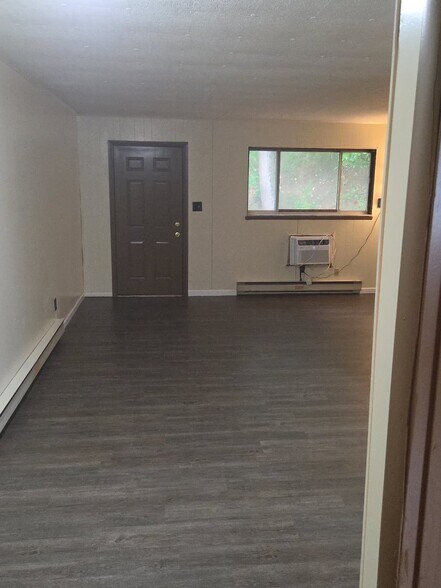 Building Photo - 1109 Speedway Ave