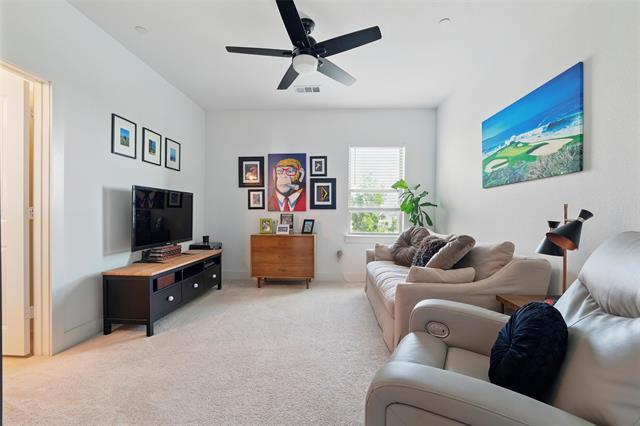 Building Photo - 1078 Maverick Dr