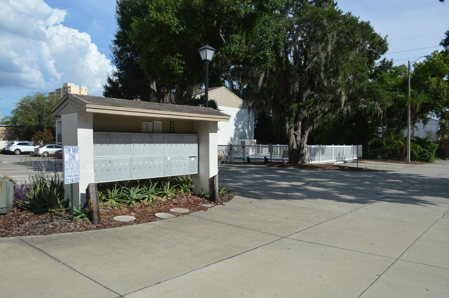 Building Photo - 3109 W Horatio St