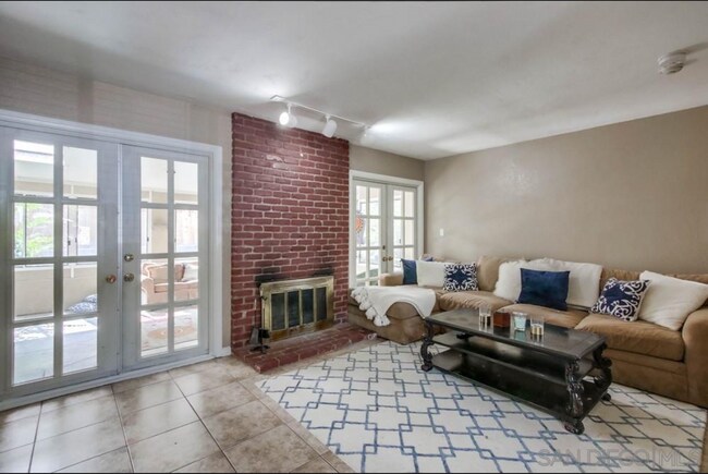 Building Photo - 4877 Campanile Dr