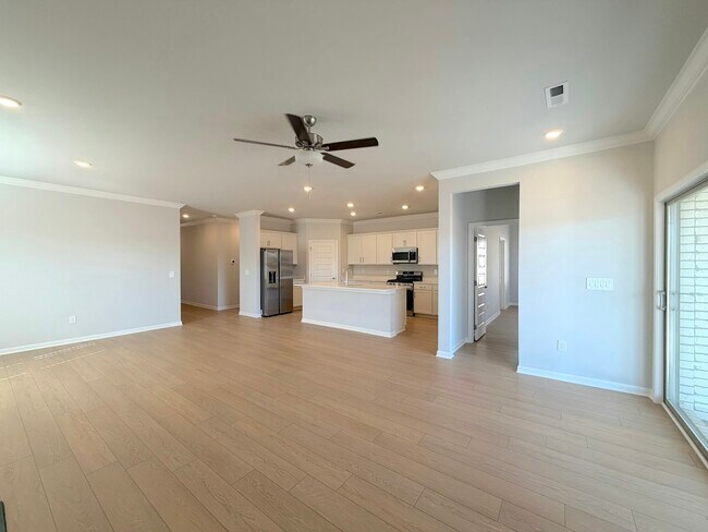 Building Photo - 214 Stockyard Cir