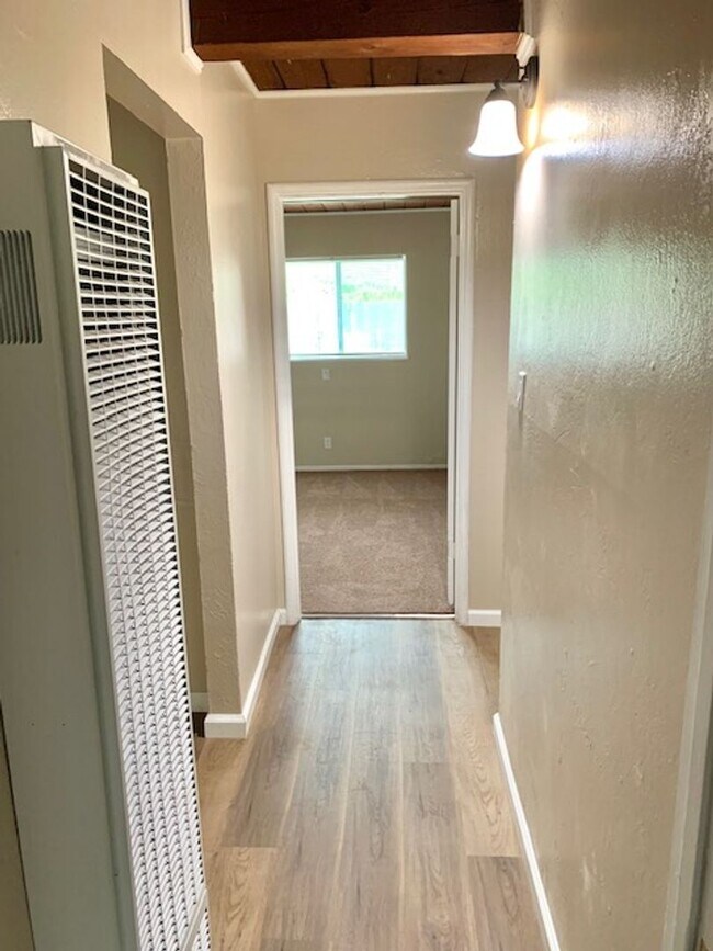 Building Photo - 4409 Jenkins Way