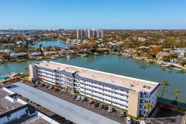 Building Photo - 5955 30th Ave S