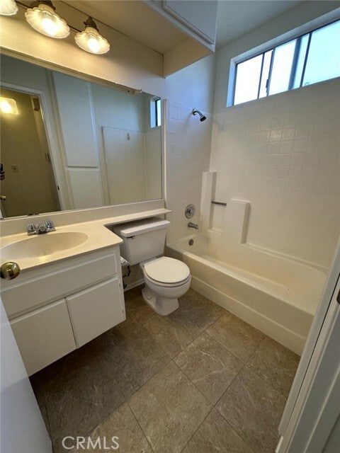 Building Photo - 41 Rosa