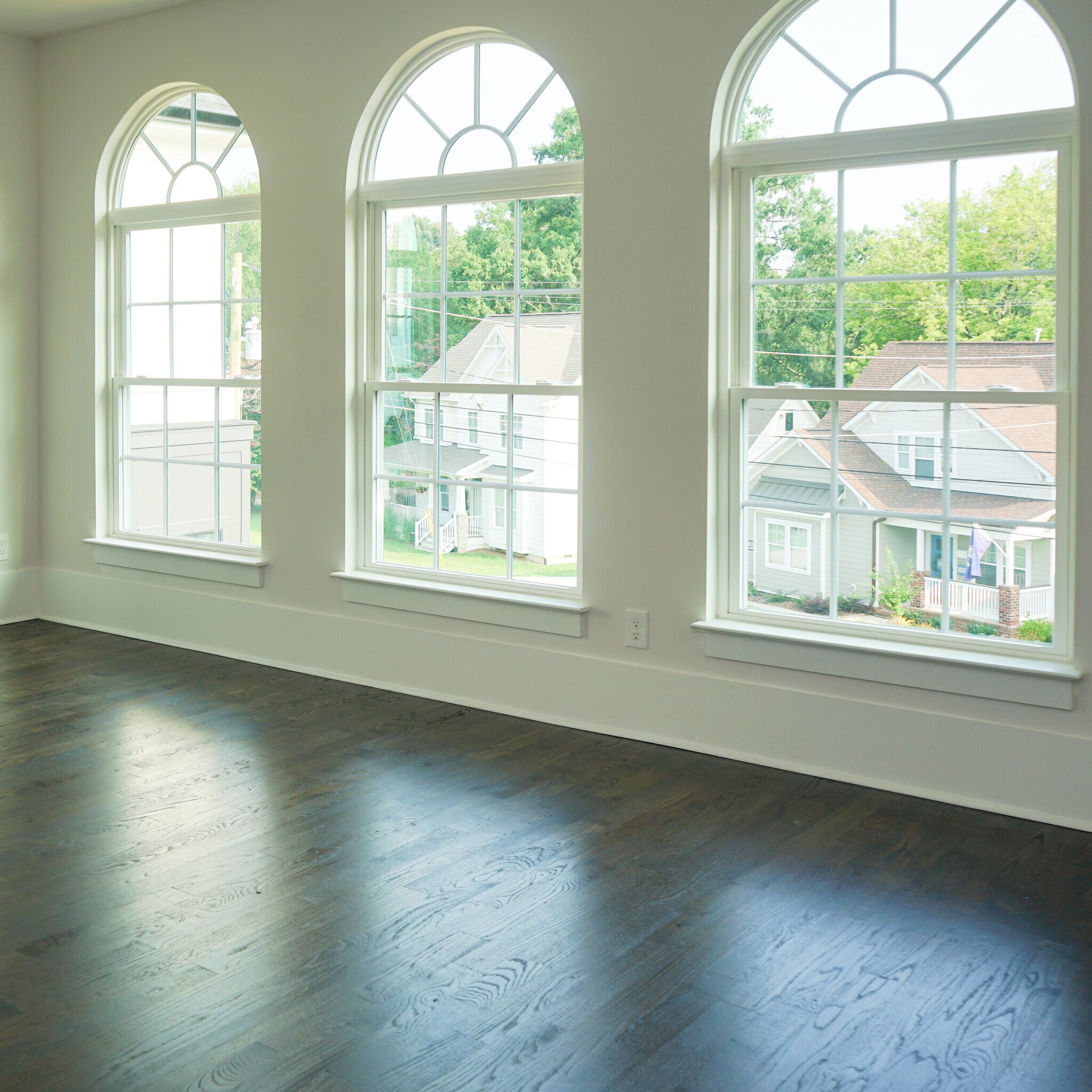 Building Photo - 1003 Parkwood Ave