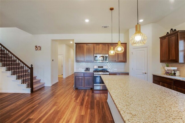 Building Photo - 2320 Roaring River Trail