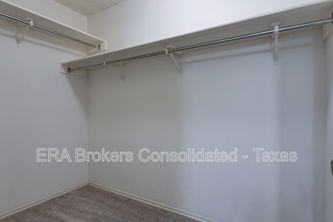 Building Photo - 7427 Northallerton