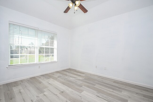 Building Photo - 3626 Stratford Town Ln