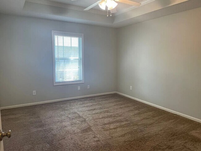Building Photo - Spacious 2BD/2B Duplex in Hahira!