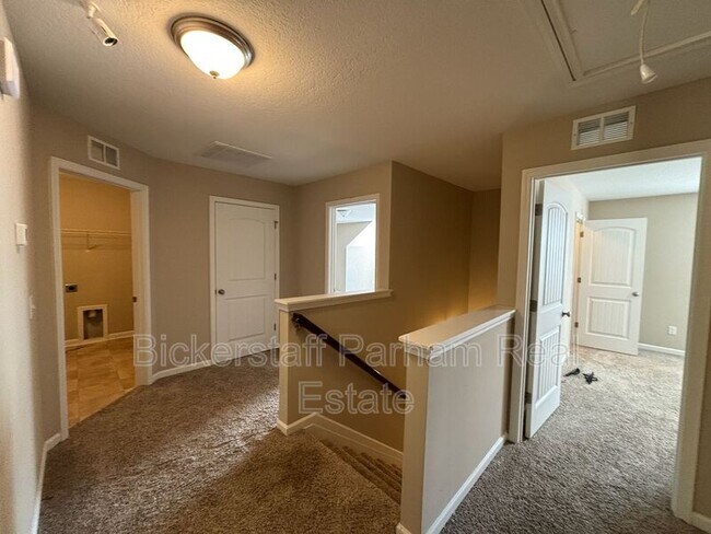 Building Photo - 159 Gregory Pl