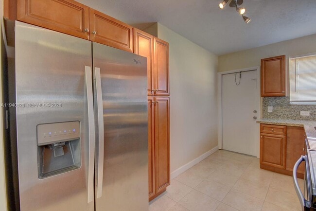 Building Photo - 3531 SW 36th St