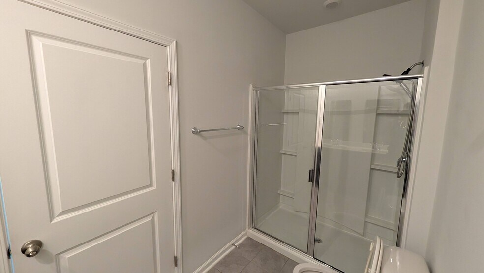 Building Photo - 280 Forestbrook Cove Cir