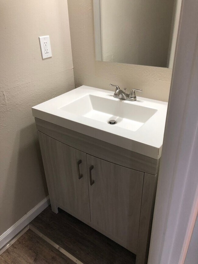 Building Photo - 3733 Red Canon Pl