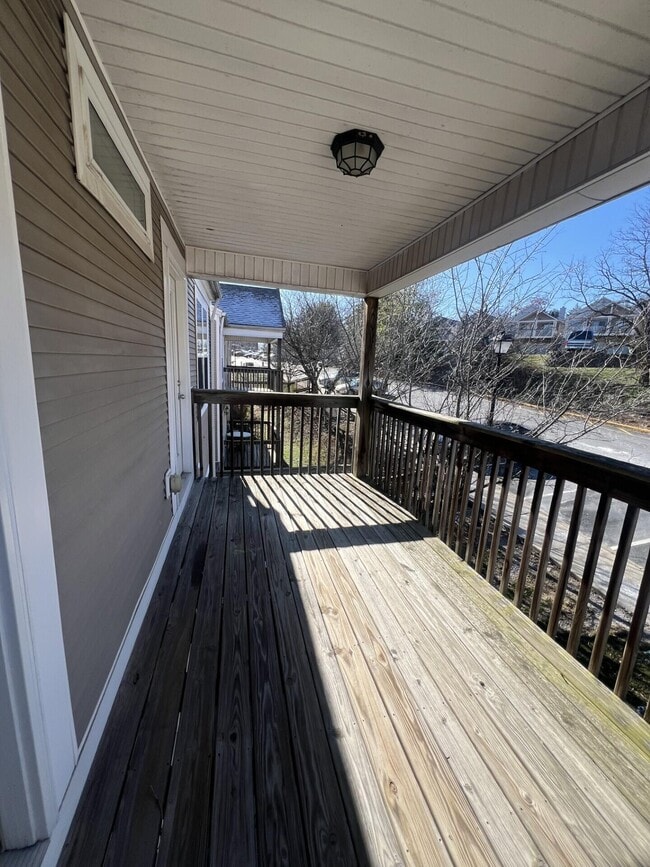 Building Photo - 857 Malabu Dr