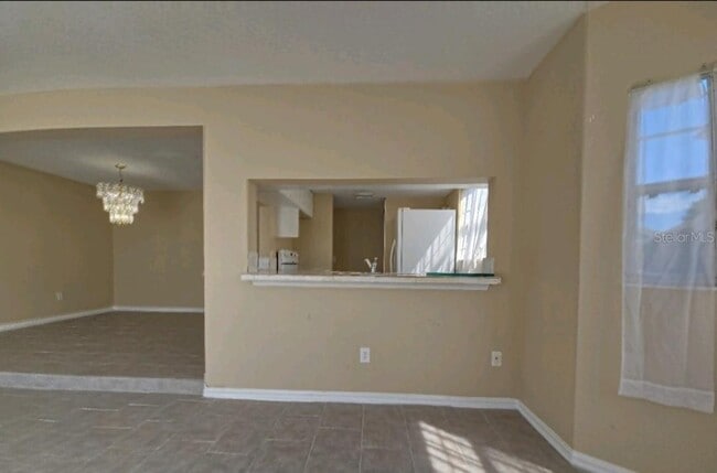 Building Photo - 433 Orchid Dr