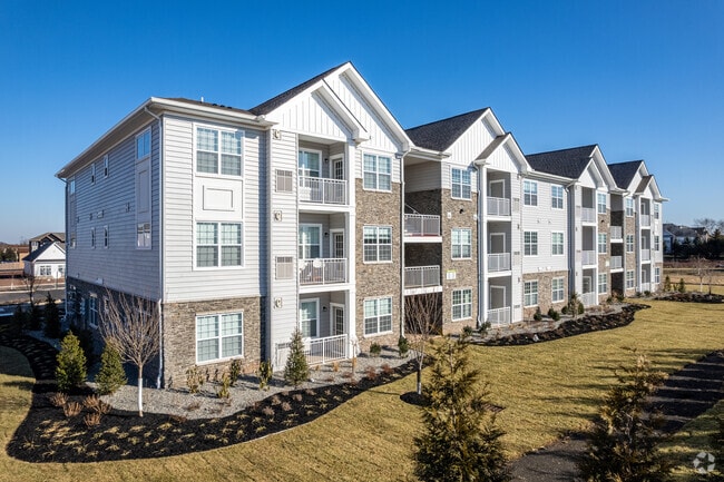 Building Photo - Rivendell Meadows