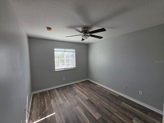 Building Photo - 1100 S Beach Cir