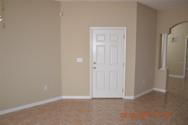 Building Photo - 2834 Tanglewylde Dr