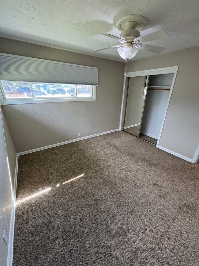 Building Photo - Modern 3-Bedroom, 1.5-Bath Home with Private Office & Large Patio