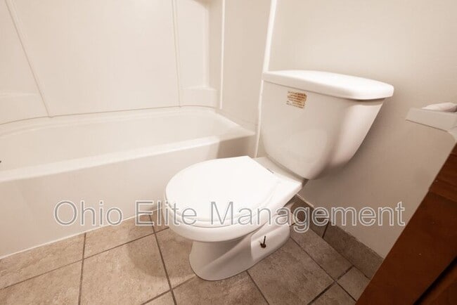 Building Photo - 2846 Baughman Ave