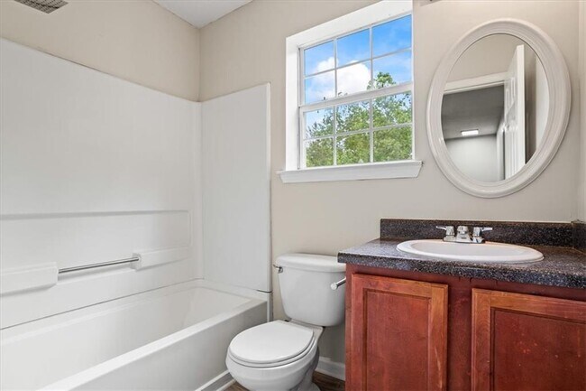 Building Photo - 7322 Bridlewood Ct