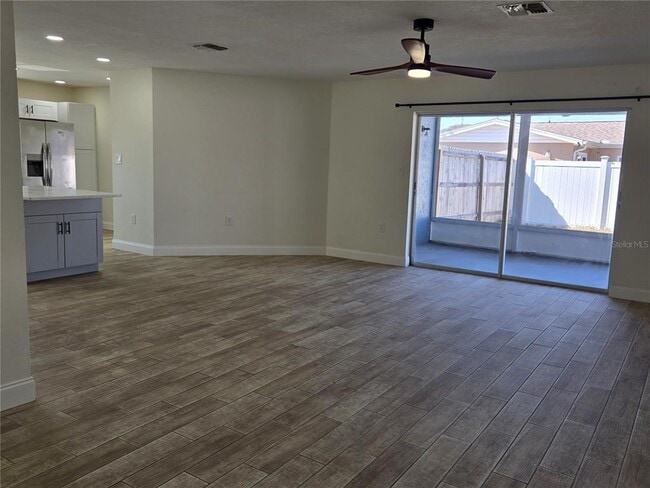 Building Photo - 9629 Morehead Ln