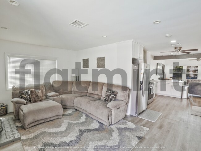 Building Photo - 3835 W 147th Pl