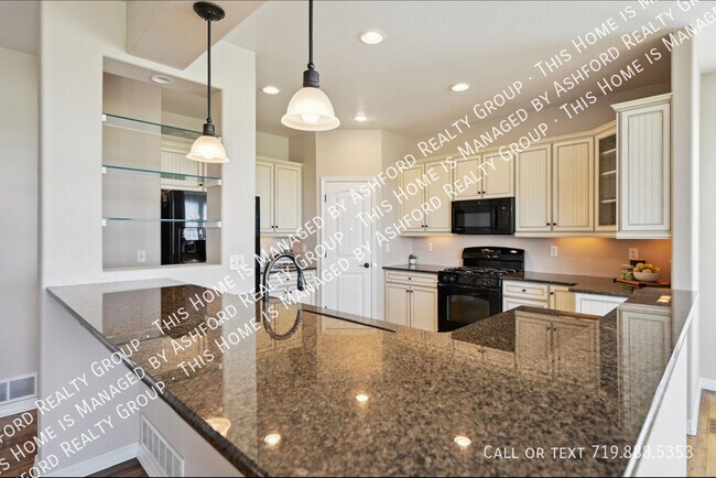 Building Photo - 10402 Capital Peak Way