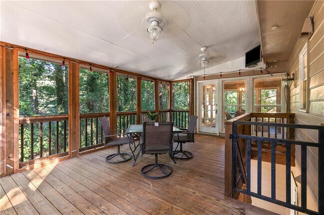 Building Photo - 5119 Verbena Dr