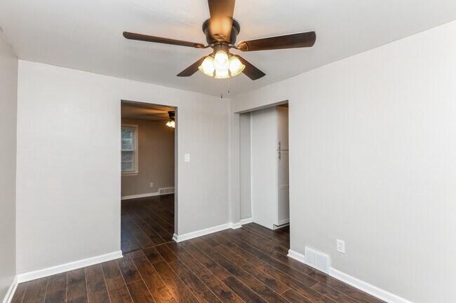 Building Photo - 622 Nordeen Dr