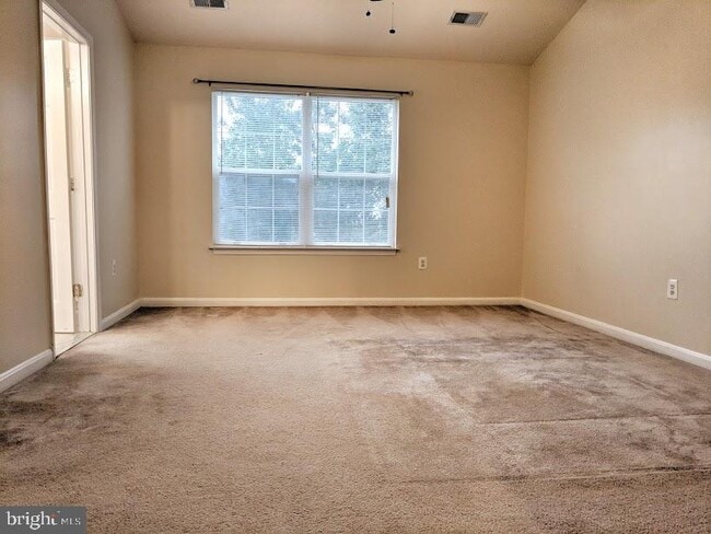 Building Photo - 6651 Kelsey Point Cir