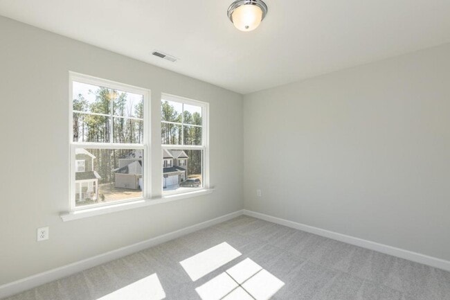 Building Photo - 50 Maximus Cir