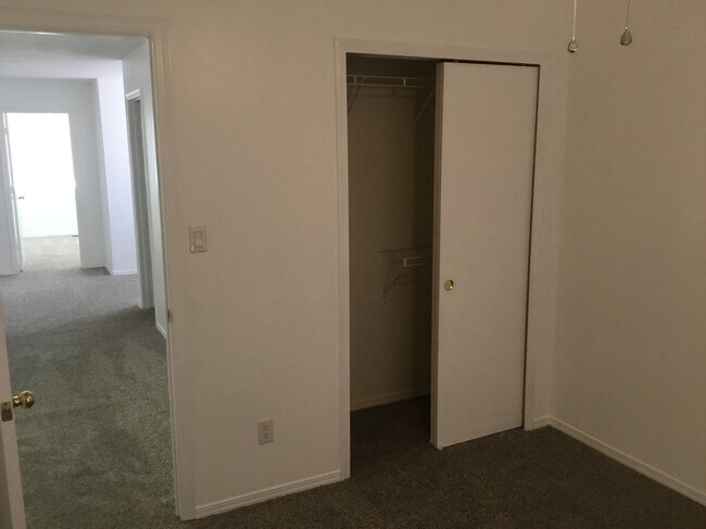 Building Photo - 10852 Arezzo Dr NW