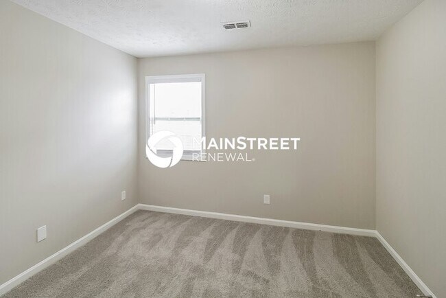 Building Photo - 3 Bedroom Pet-Friendly Home in College Park, GA with Main Street Renewal
