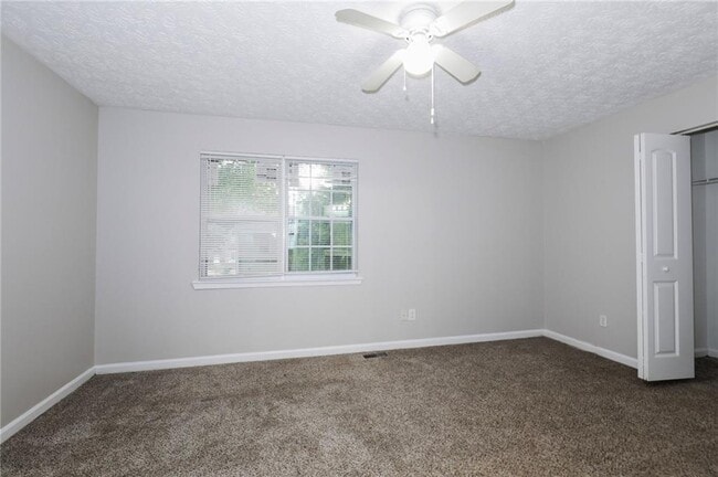 Building Photo - 7215 Crestside Dr