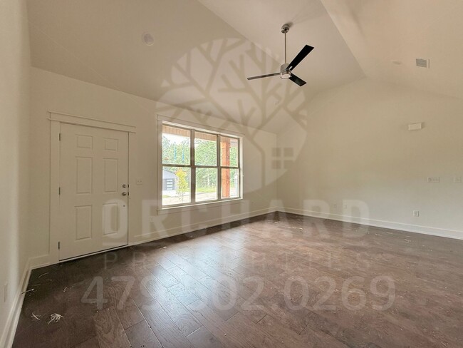 Building Photo - Bella Vista Single-Family Home- 2 Bed/ 2 Bath with Hobby Room- Stunning Ellison Plan