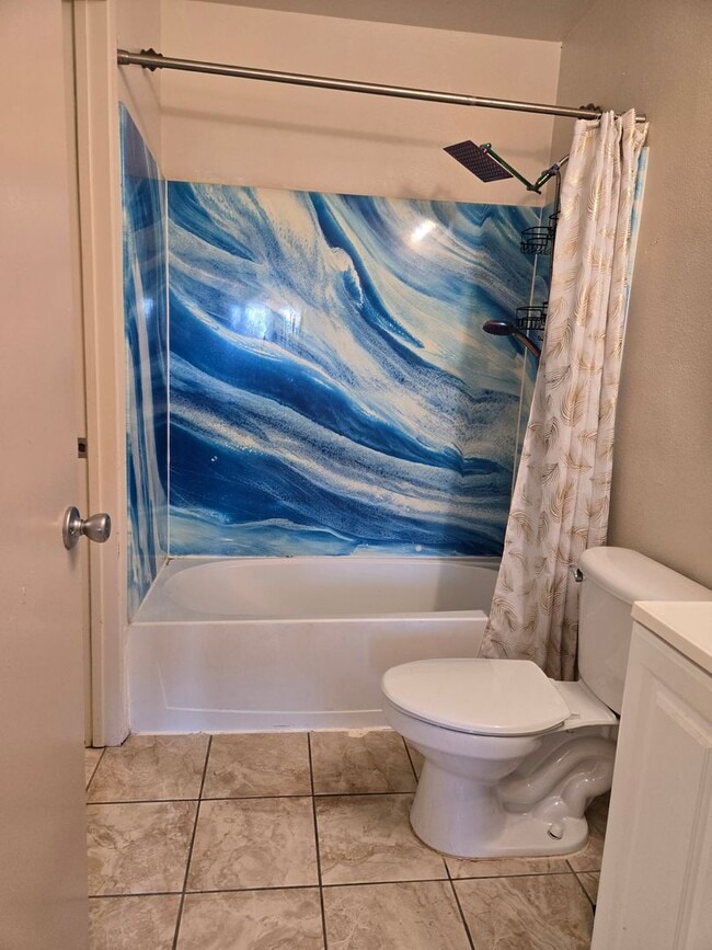 Building Photo - 2 bedroom 1.5 bath in Kihei