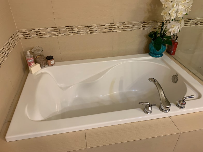 Building Photo - 622 Trenton Ave