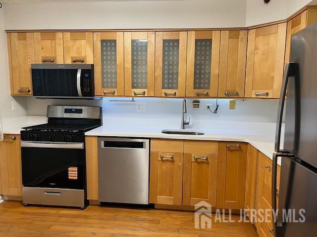 Building Photo - 60 Hampshire Dr