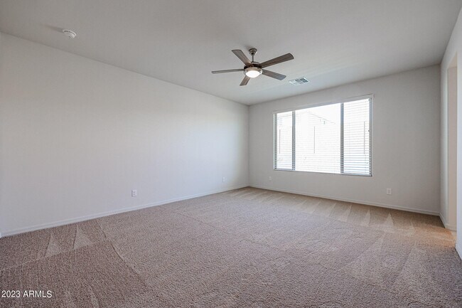 Building Photo - 2034 W Desert Frst Trl